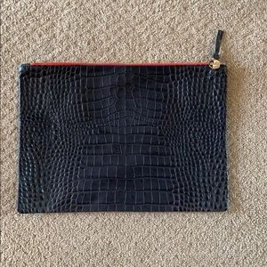 Clare V. Flat Clutch